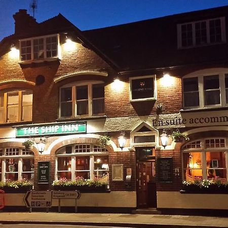 The Ship Inn Fordingbridge Exteriör bild